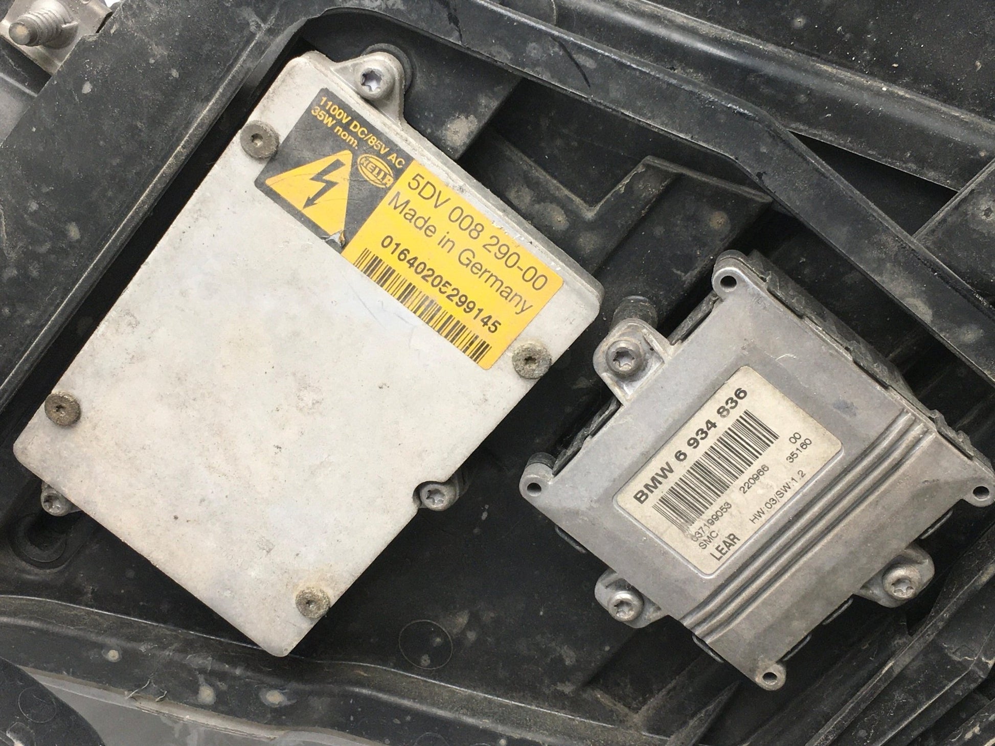 Faro derecho Xenon BMW 5 E60 - 15933200