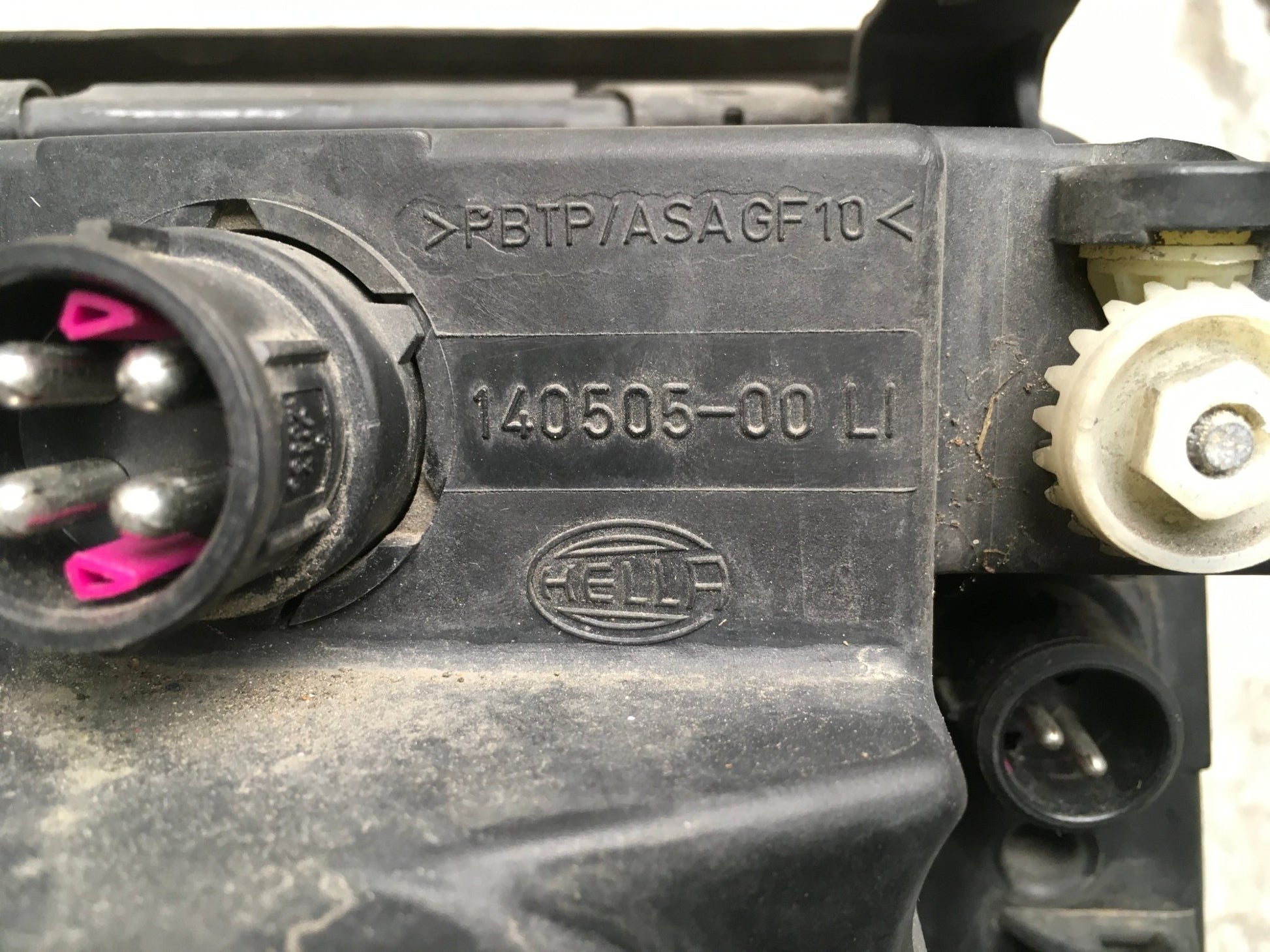 Faro izq Audi 100 A6 C4 14050500 - 14050500