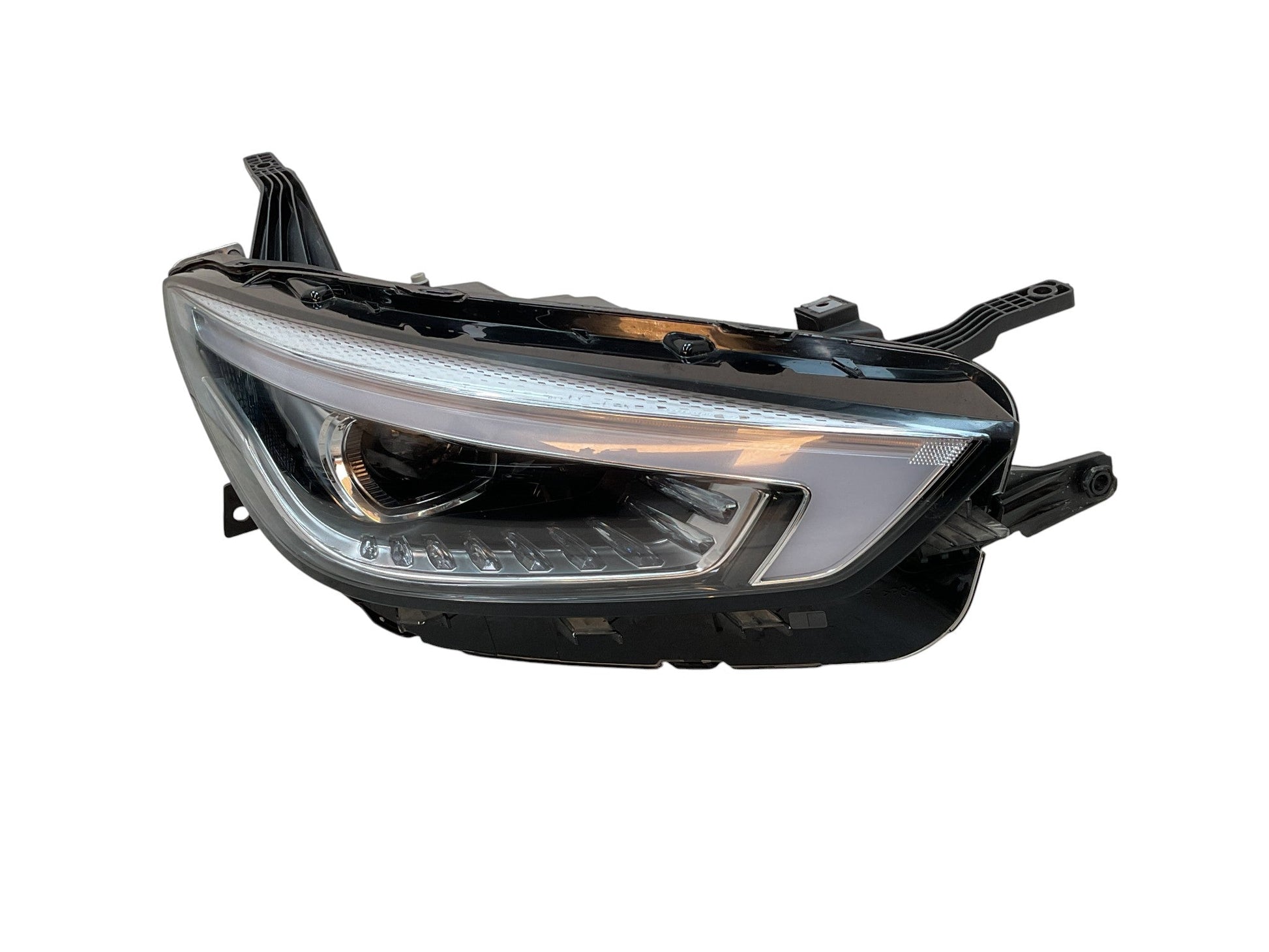 Faro izq MG ZS Renovado 17-23 - 11275385