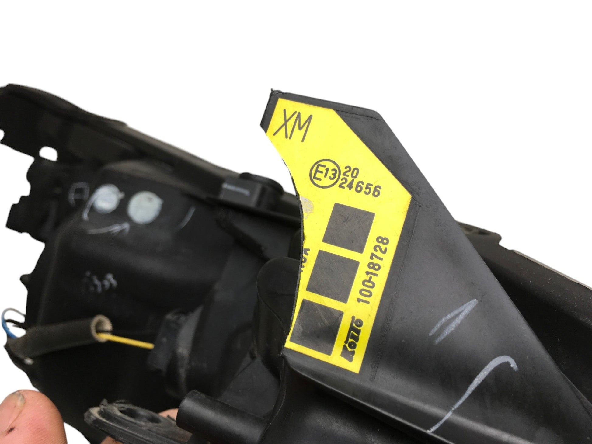 Faro izq Nissan Micra V K14 - 260105FA0A