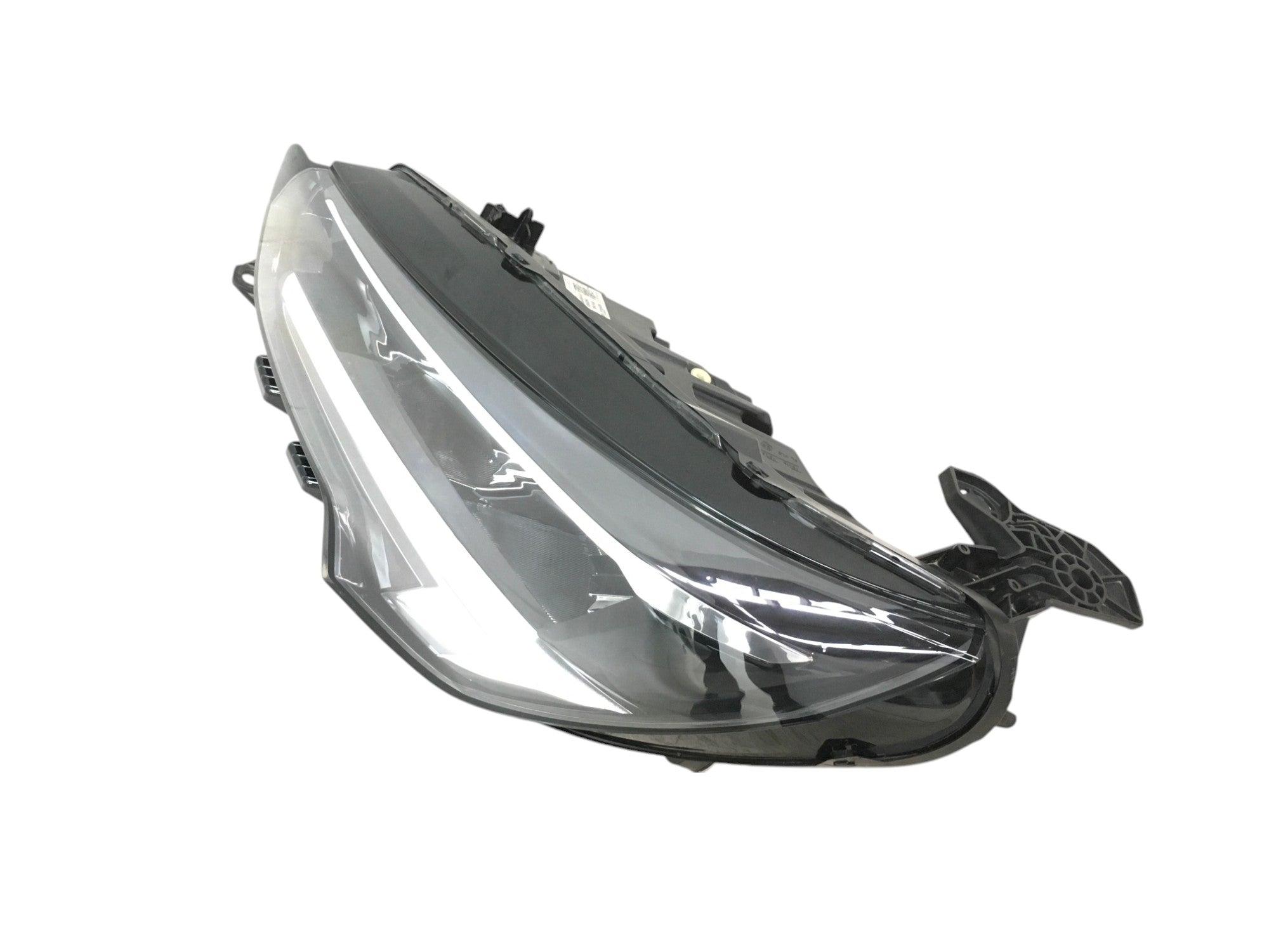 Faro izq Opel Corsa F P2JO - 9829522780
