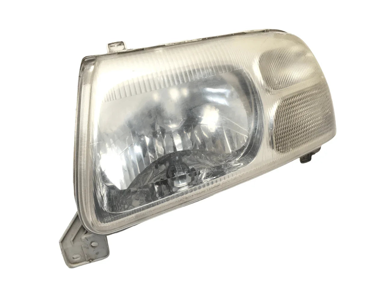 Faro izq Suzuki Grand vitara 1