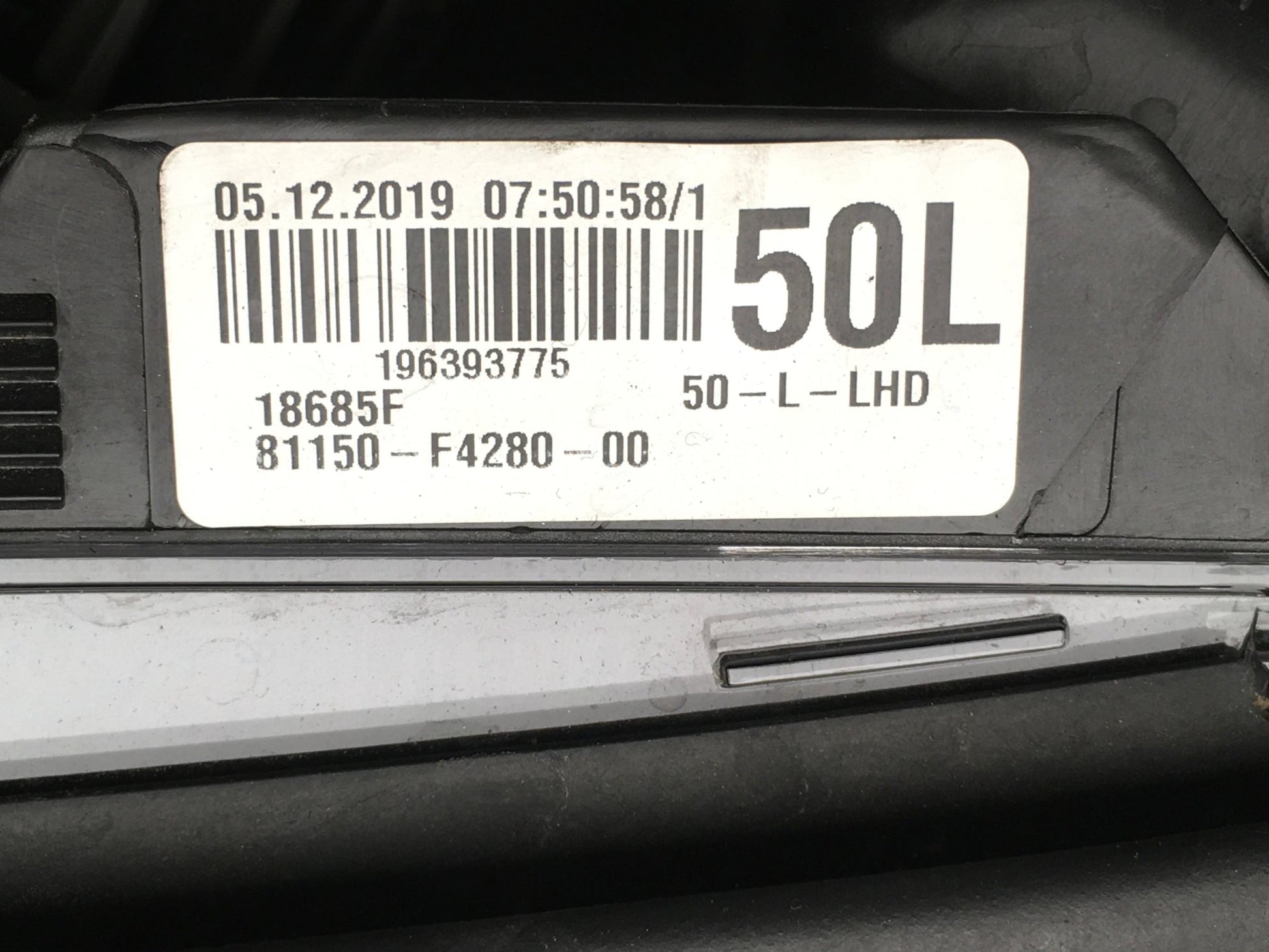 Faro izq Toyota C - HR A1 Fase 2 - 81150F428000