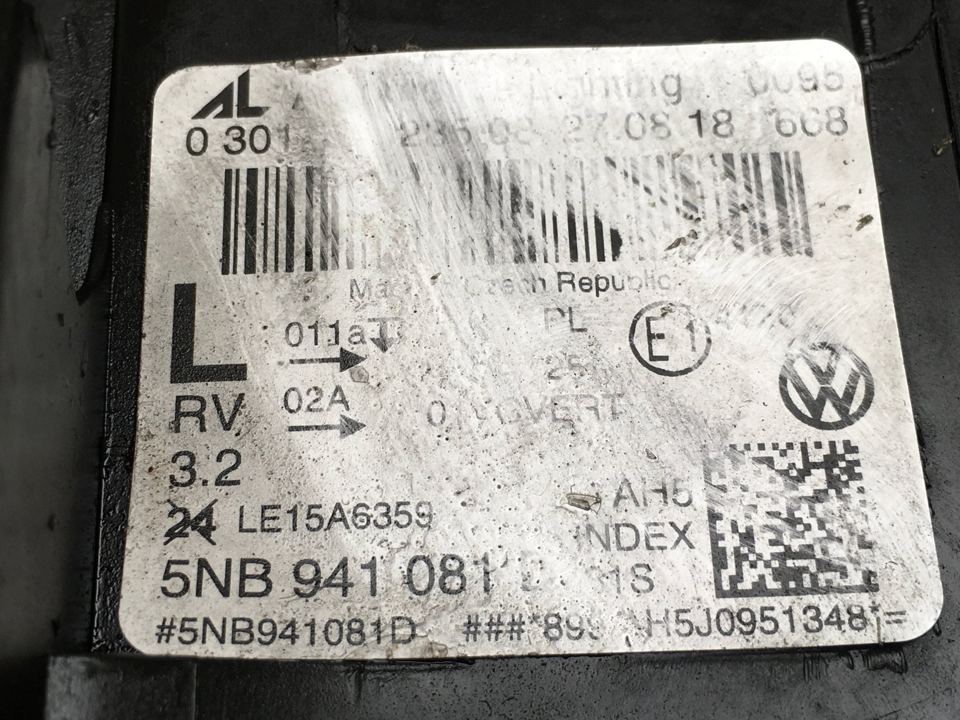 Faro izq VW Tiguan II R-Line - 5NB941081D