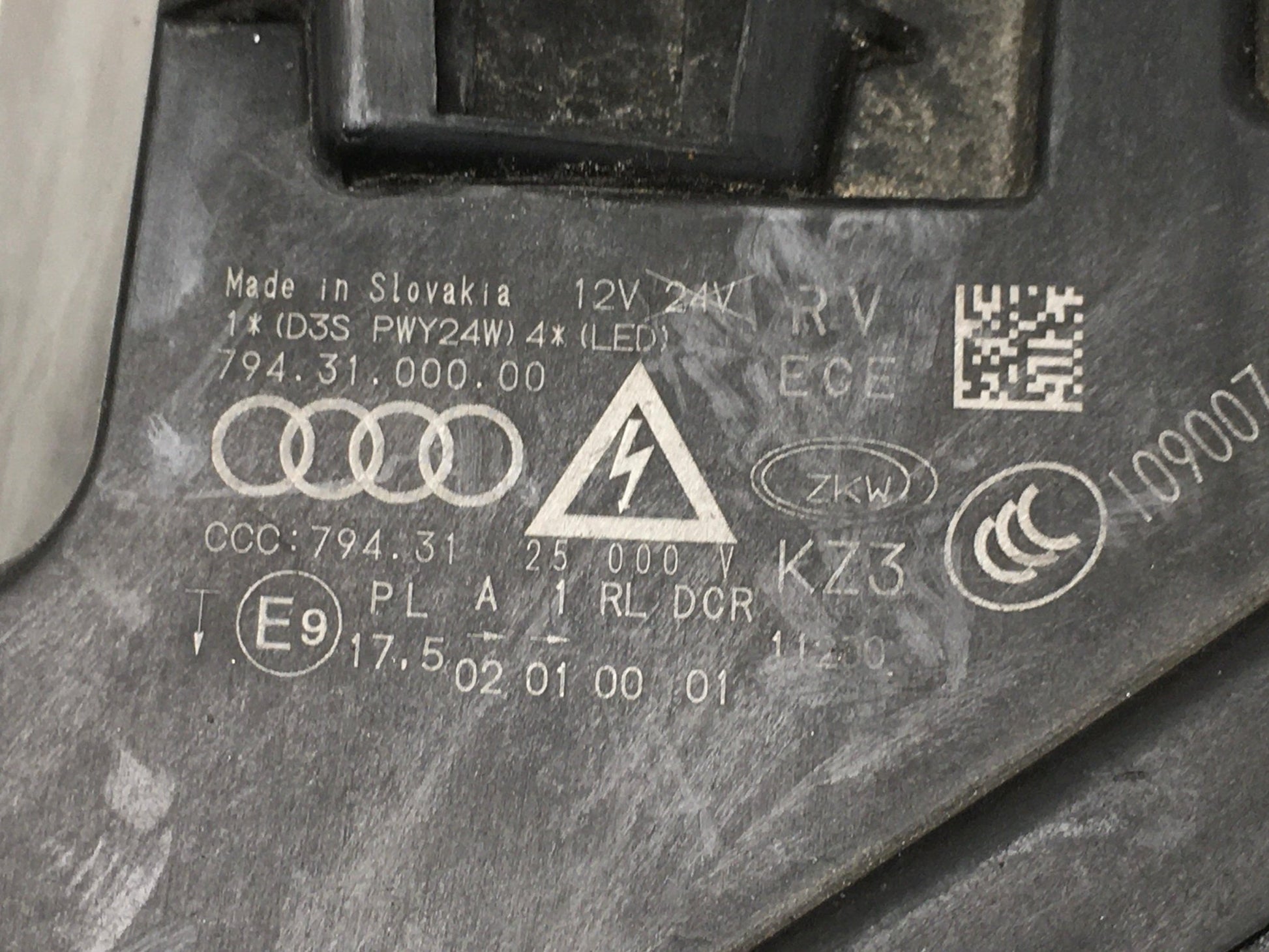 Faro Izquierdo Audi A1 8X lift - 7943100000