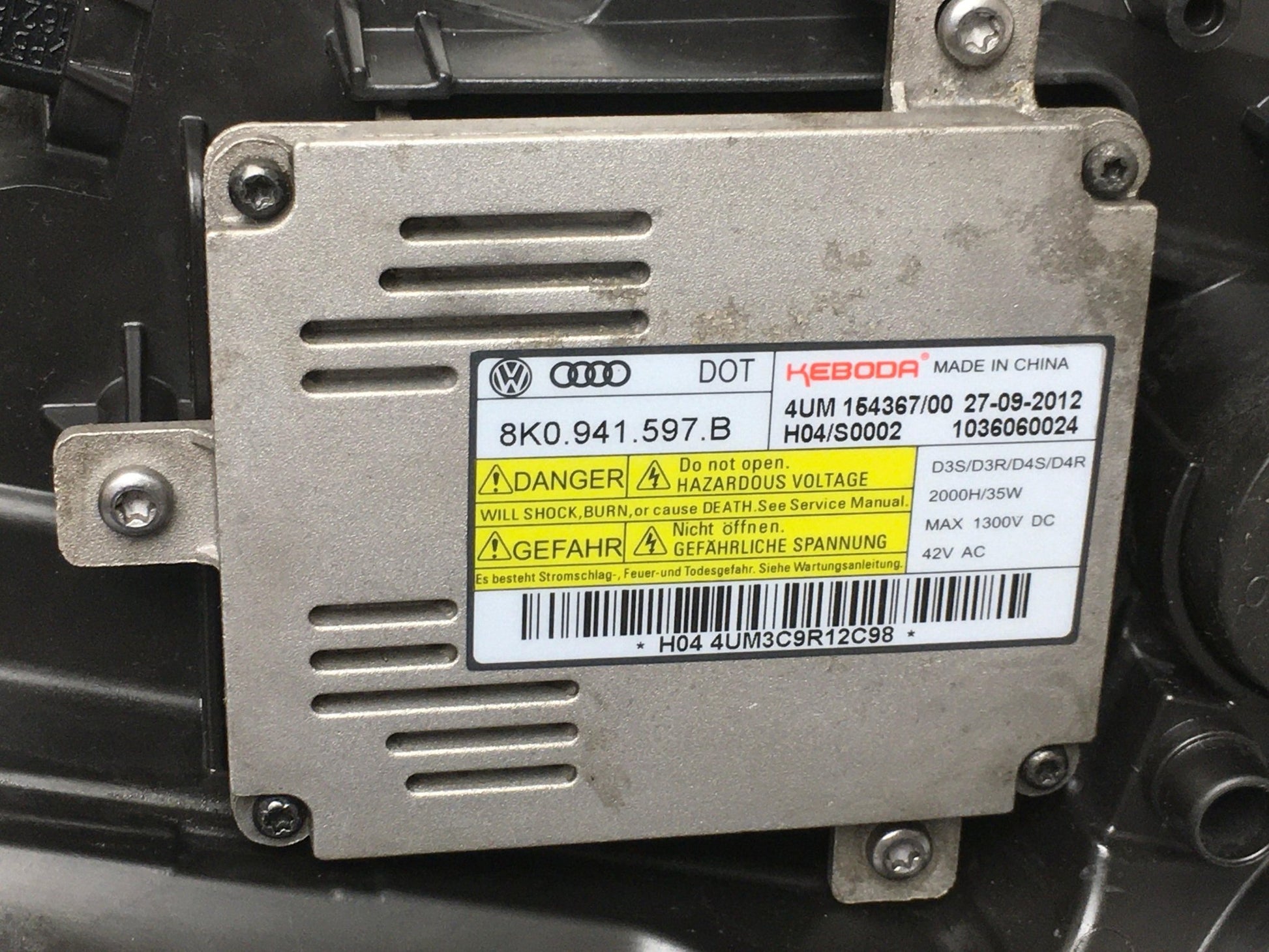 Faro izquierdo Audi A3 8V - 8V0941005