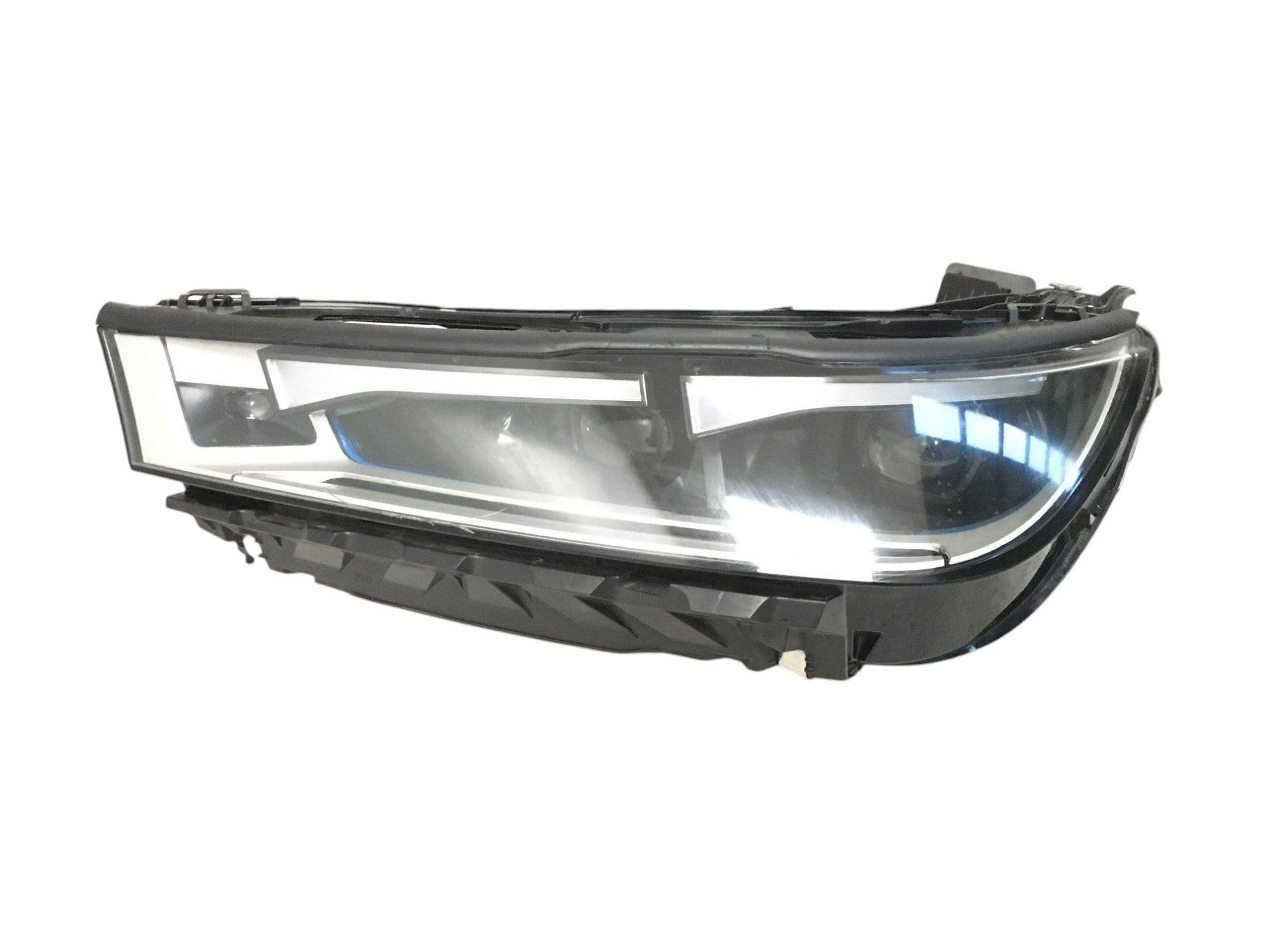 Faro izquierdo BMW iX I20 - 5A3CEA1