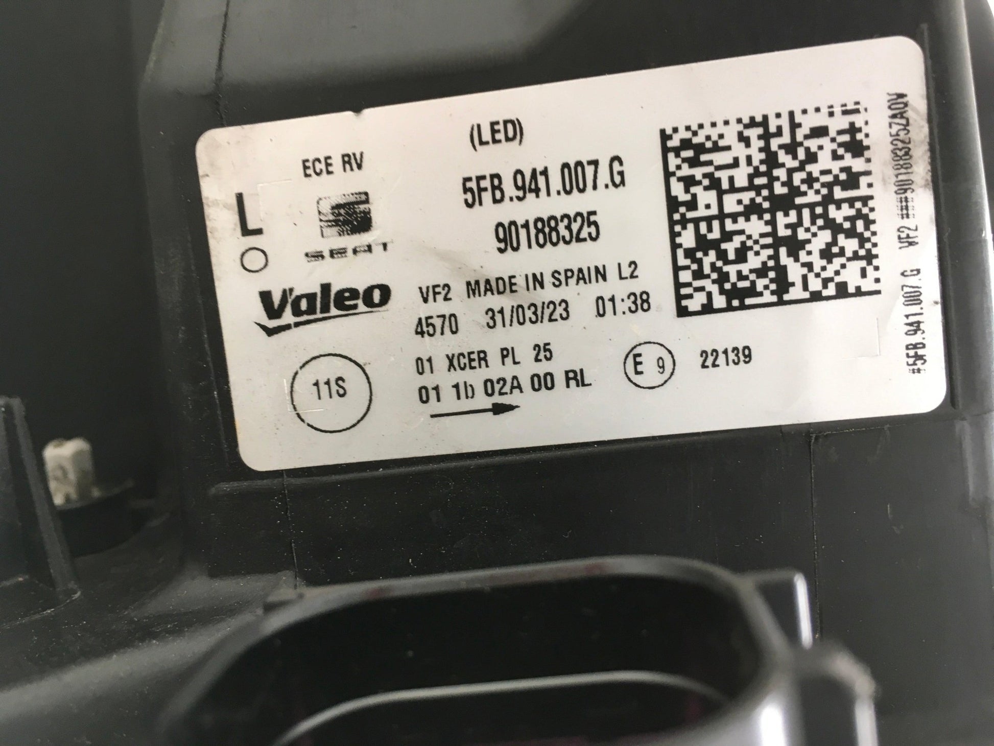 Faro izquierdo Cupra Leon KL - 5FB941007G