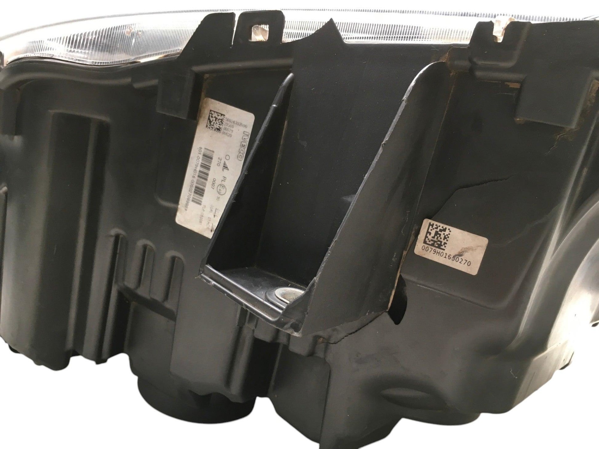 Faro izquierdo Iveco Stralis S - Way - 10R050081 _