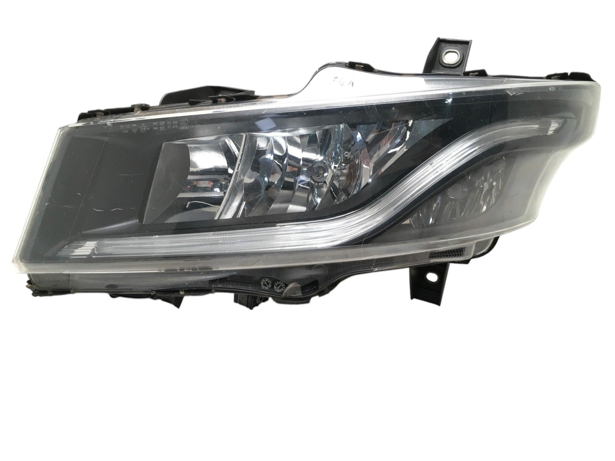 Faro izquierdo Iveco Stralis S - Way - 10R050081 _