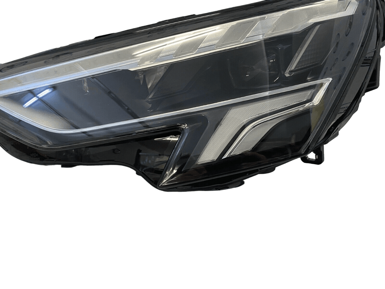 Faro izquierdo Led Audi A3 8Y Nuevo - 8Y0941033A
