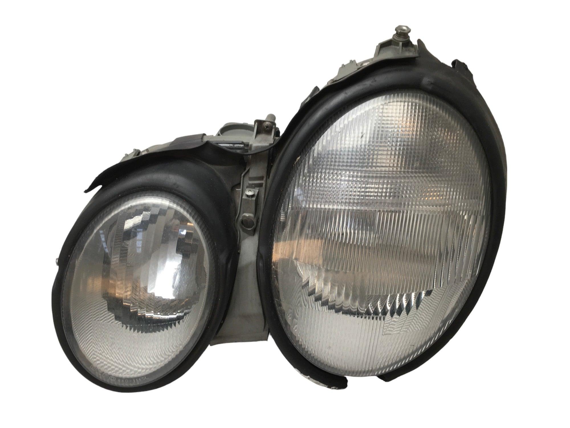 Faro izquierdo Mercedes W208 - A2088200761