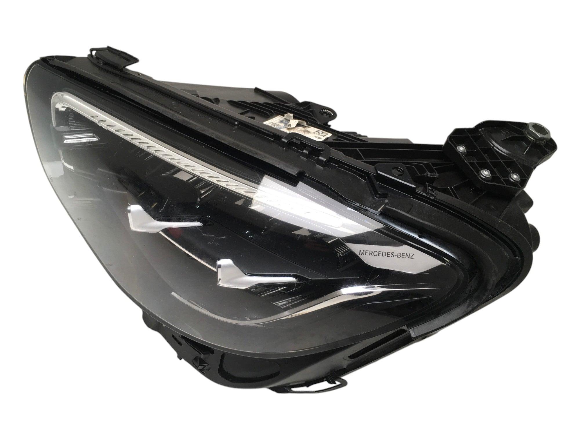 Faro izquierdo Mercedes W213 Fase 2 - A2139067509