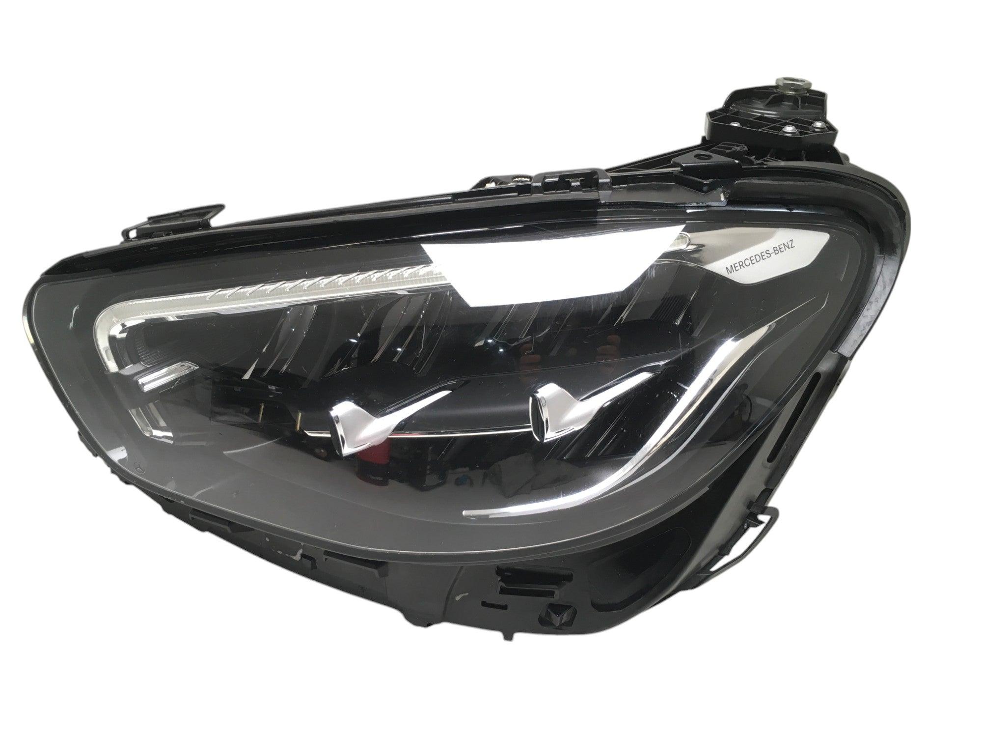 Faro izquierdo Mercedes W213 Fase 2 - A2139067509