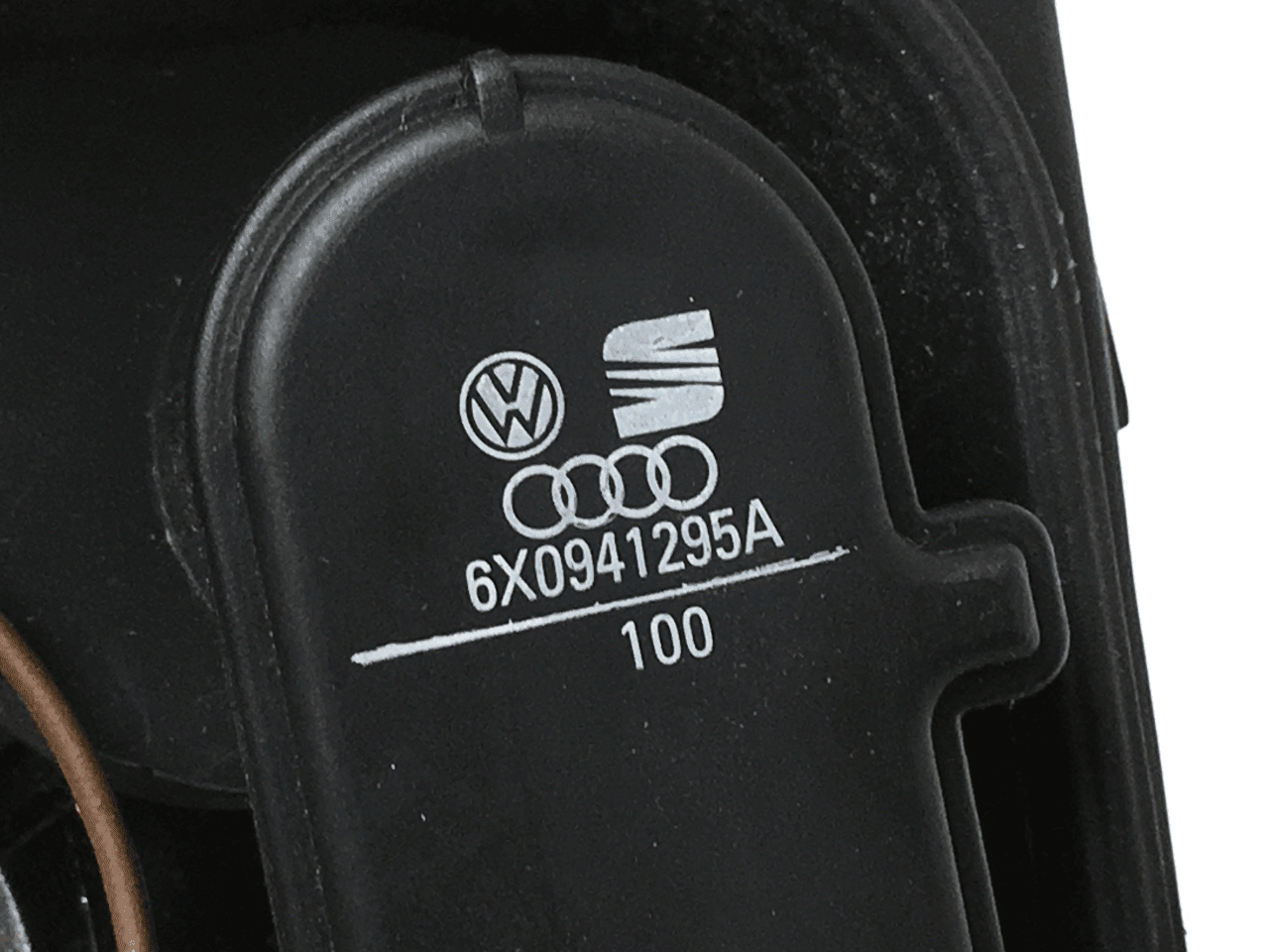 Faro izquierdo Seat Arosa - 6H1941015C