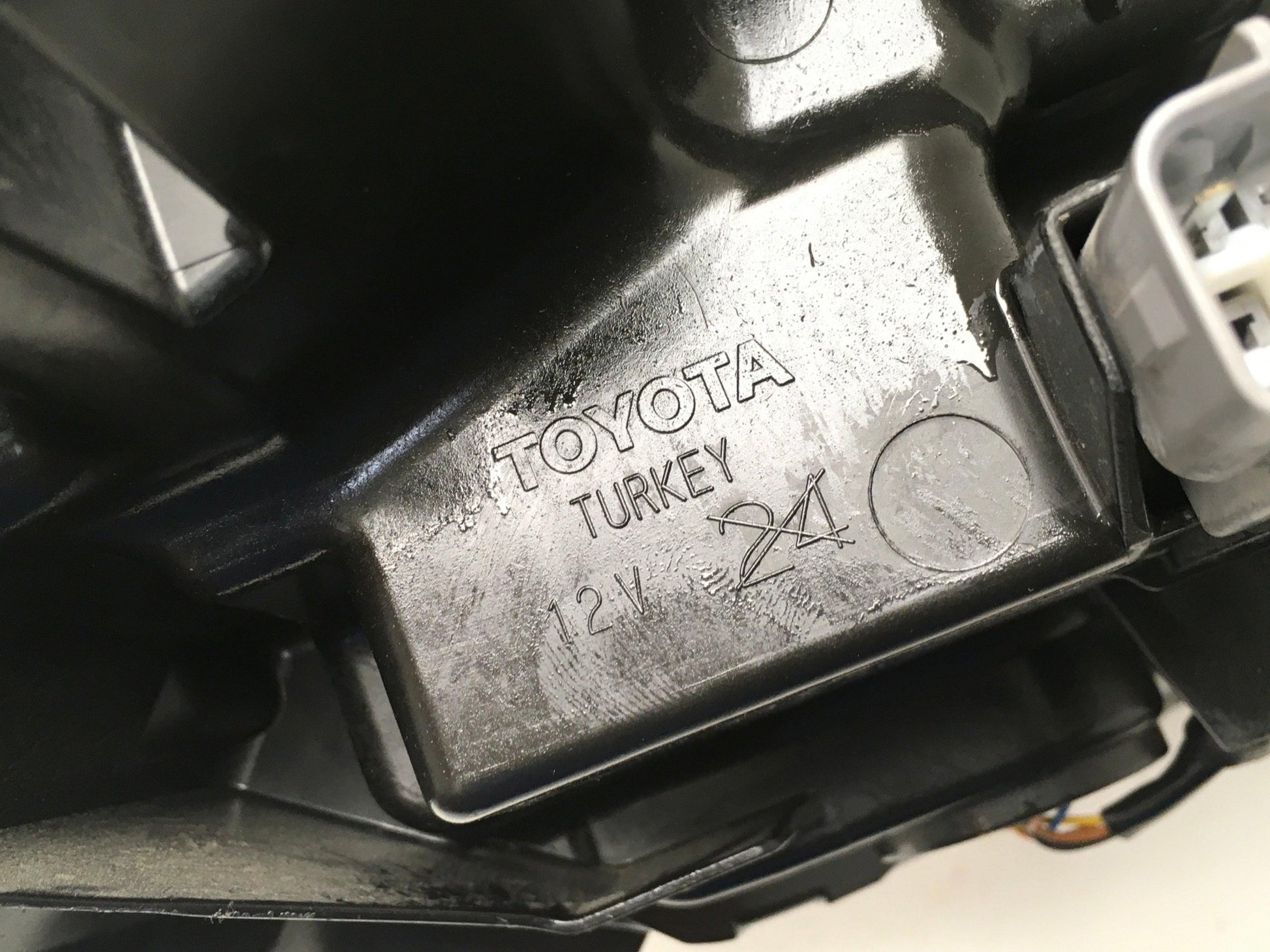 Faro izquierdo Toyota C-HR - 81150F418000 _