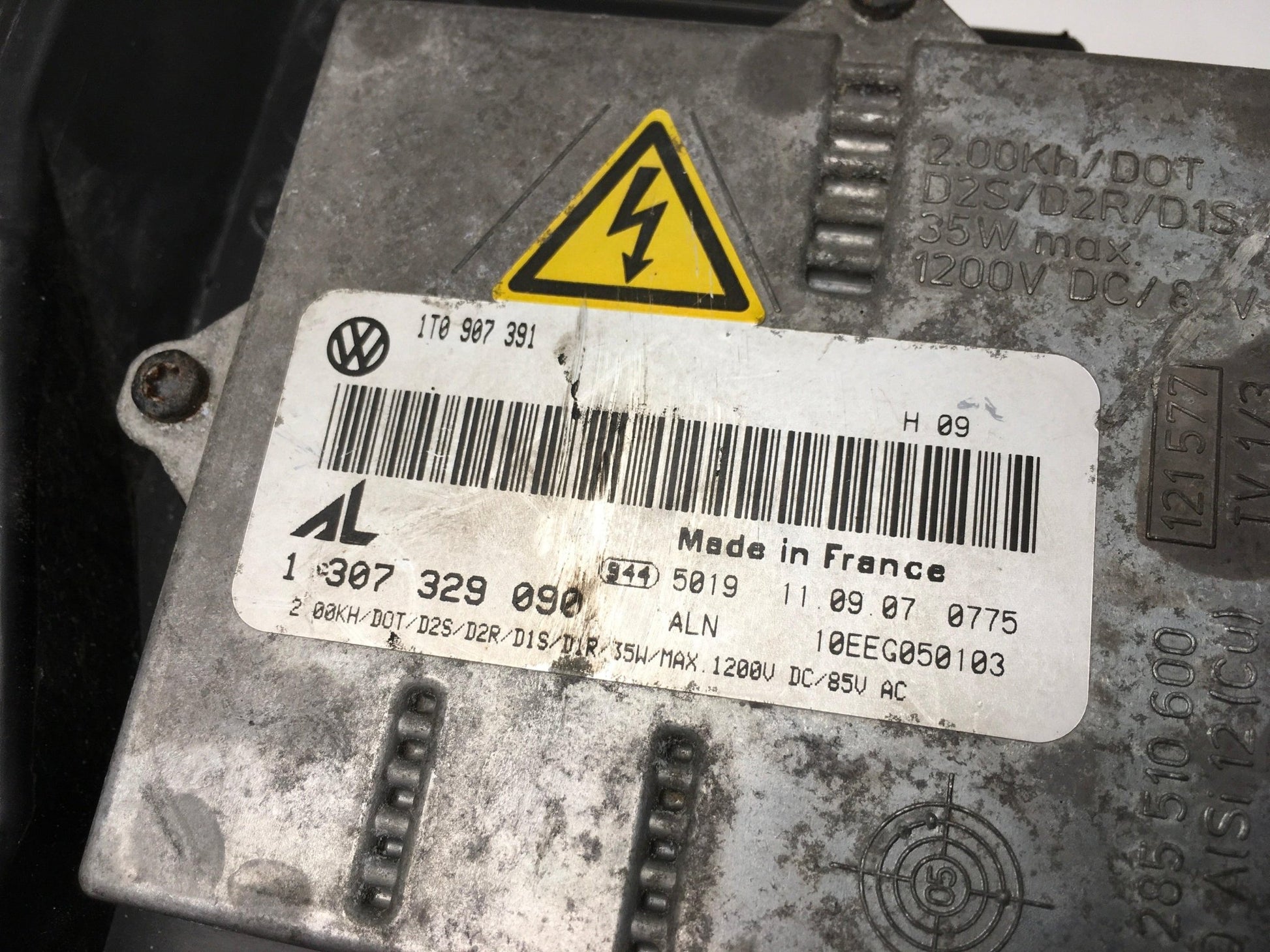 Faro izquierdo VW Golf V 1K - 1K6941031