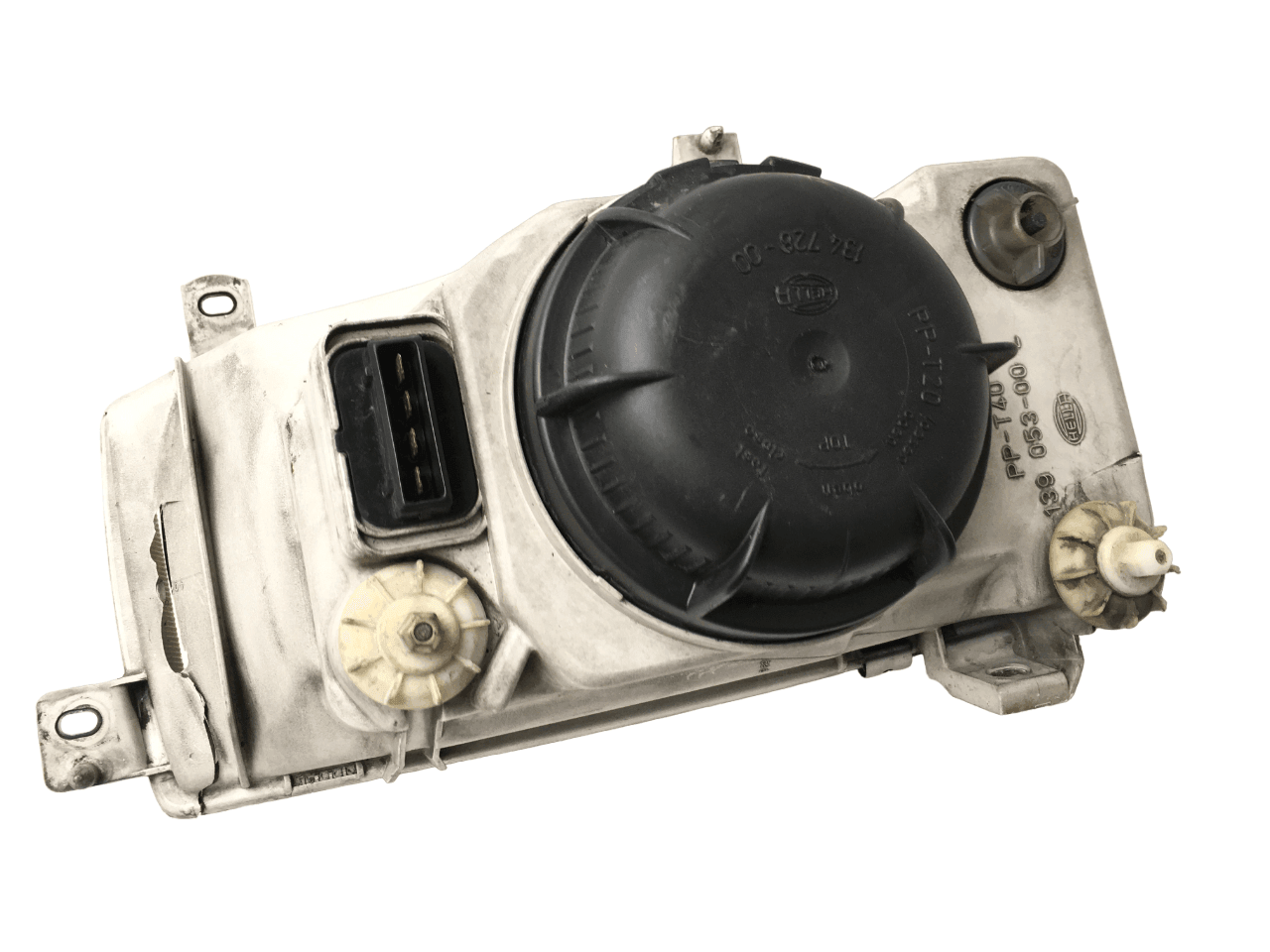 Faro Izquierdo VW Vento A3 - 13905300L