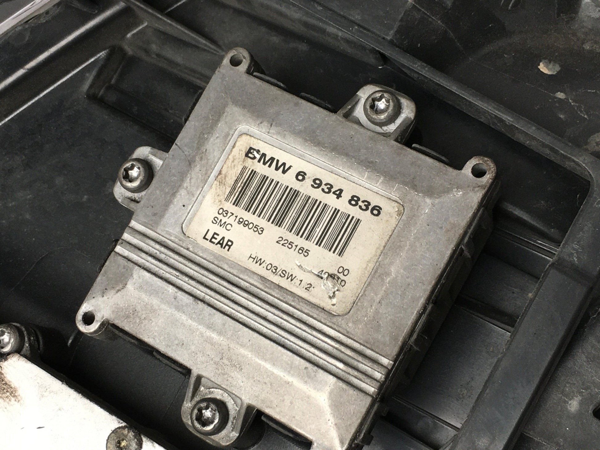 Faro izquierdo Xenon BMW 5 E60 - 15872300