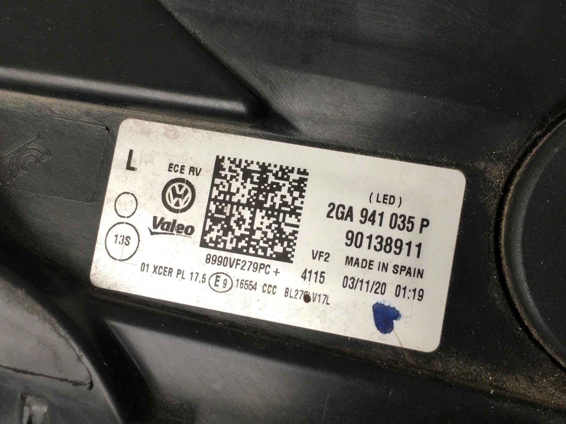 Faro LED izquierdo VW T - Roc - 2GA941035P