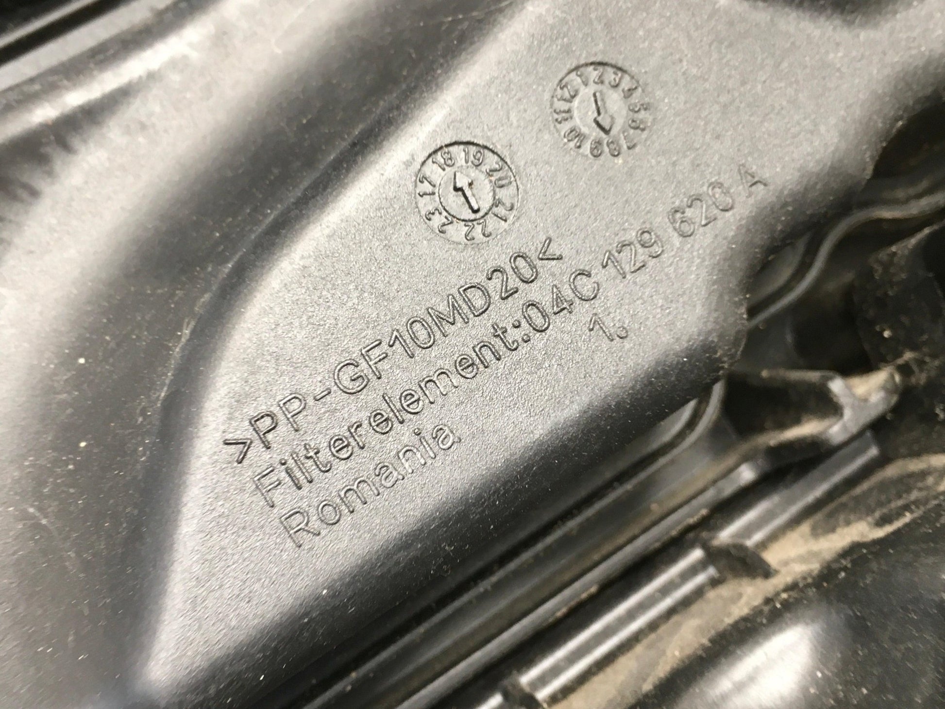 Filtro aire VW 04C129620A - 04C129620A