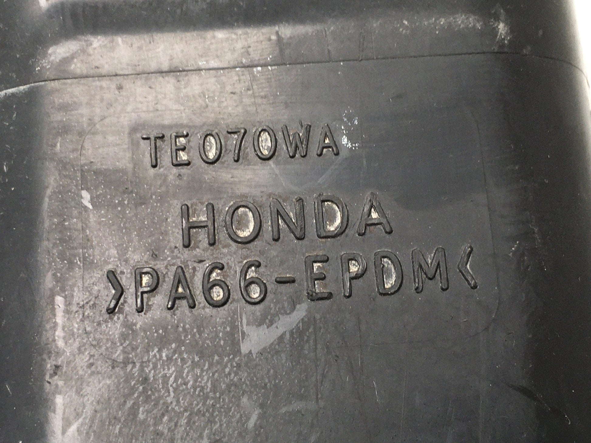 Filtro carbono Honda Civic VII TE070WA - TE070WA