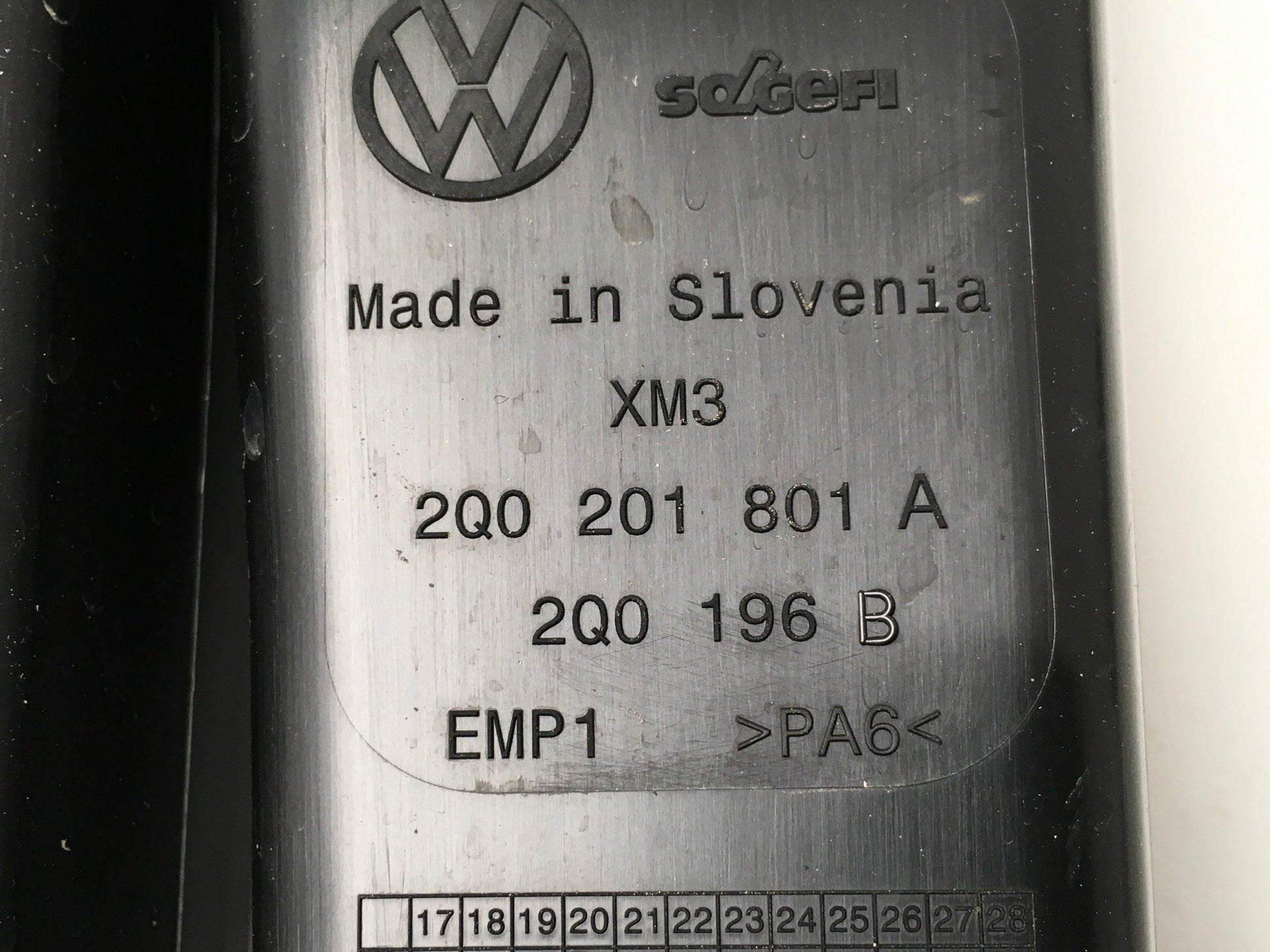 Filtro carbono VW 2Q0201801A - 2Q0201801A