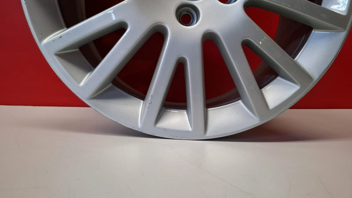 Llanta Audi A3 2007 8P0601025BF Ref 11158