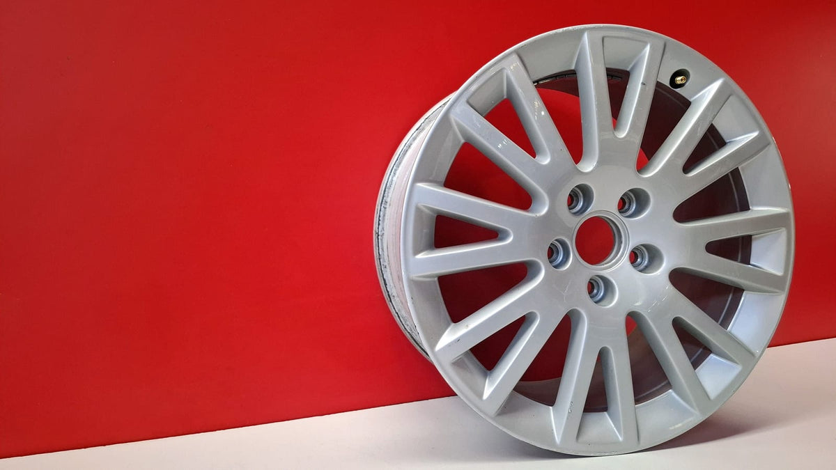 Llanta Audi A3 2007 8P0601025BF Ref 11158