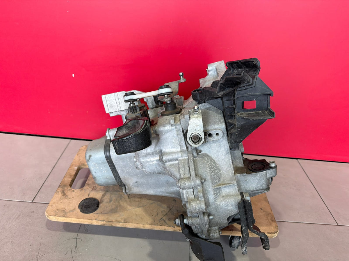 Caja Cambios Citroen C3 2018 20A701