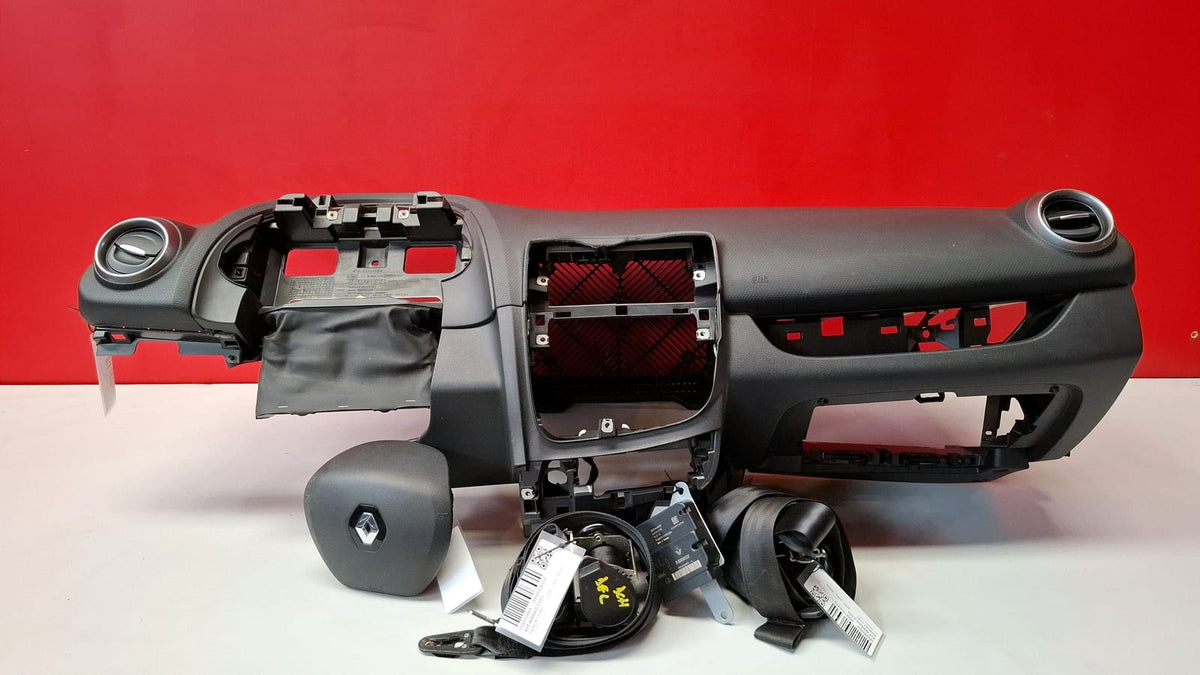 Kit Airbag Renault Clio Año 2016 Incluye: Airbag IZQ Conductor, Airbag Acompañante, Centralita Airbag, Cinturon Delantero Izquierdo, Cinturon Delantero Derecho Renault Clio 2016 KIT AIRBAG CLIO