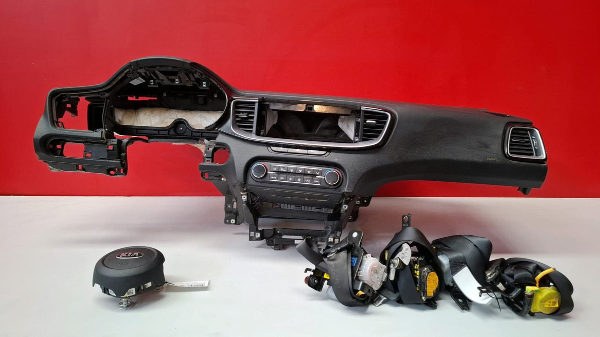 Kit Airbag Kia Xceed Año 2020 Incluye: Airbag IZQ Conductor, Airbag Acompañante, Cinturon Delantero Izquierdo, Cinturon Delantero Derecho, Cinturon Trasero Izquierdo, Cinturon Trasero Derecho Proviene KIT AIRBAG XCEED