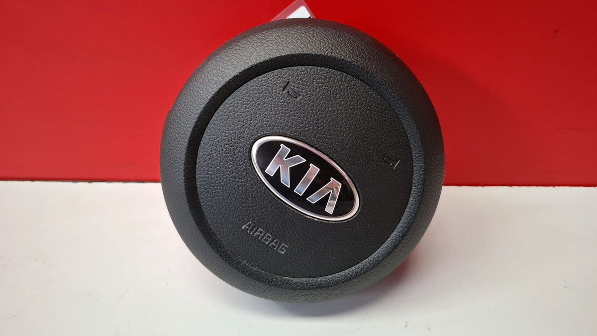 Kit Airbag Kia Xceed Año 2020 Incluye: Airbag IZQ Conductor, Airbag Acompañante, Cinturon Delantero Izquierdo, Cinturon Delantero Derecho, Cinturon Trasero Izquierdo, Cinturon Trasero Derecho Proviene KIT AIRBAG XCEED