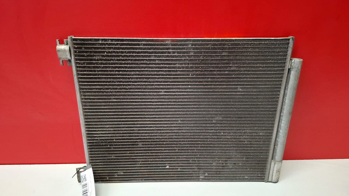 Condensador/radiador Aire Acondicionado Renault Grand Scenic 2017 921001829R 921001829R