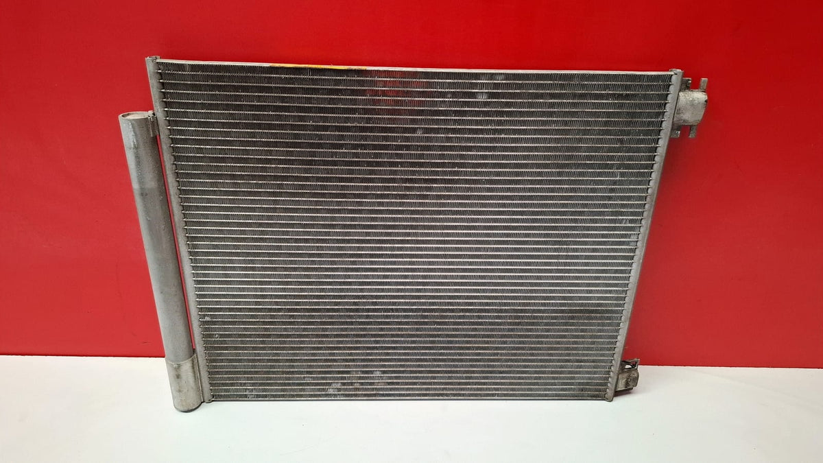 Condensador/radiador Aire Acondicionado Renault Grand Scenic 2017 921001829R 921001829R