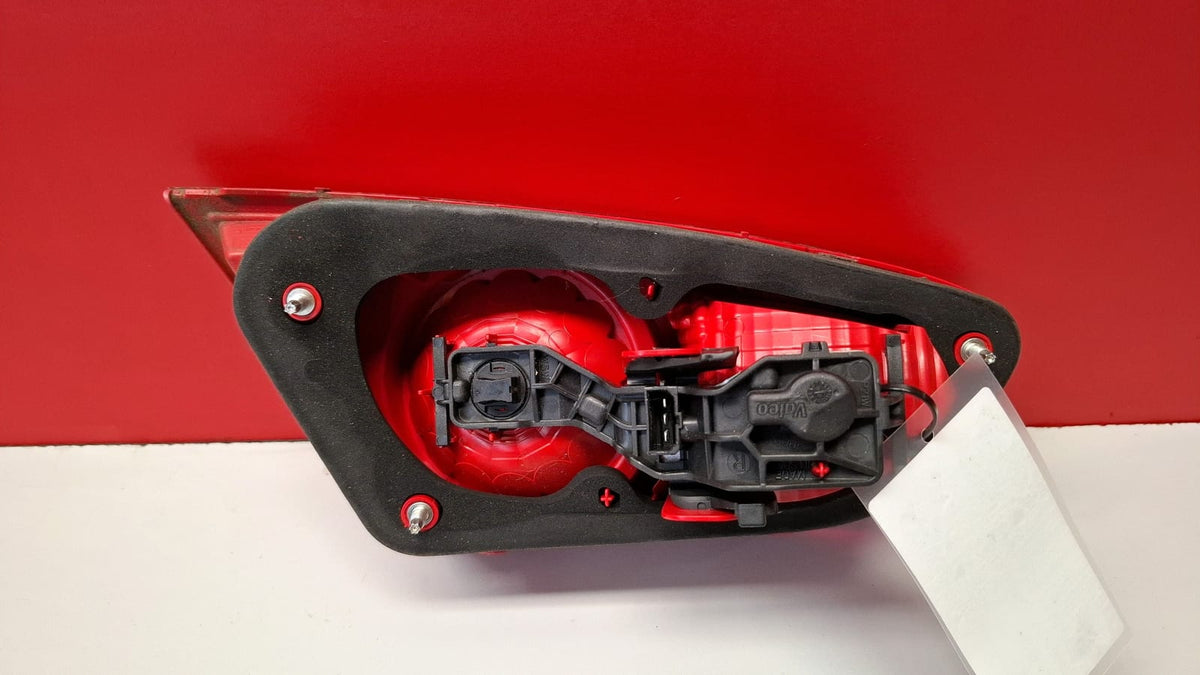 Piloto Trasero Interior Derecho Seat Leon 2009 1P0945108F 1P0945108F
