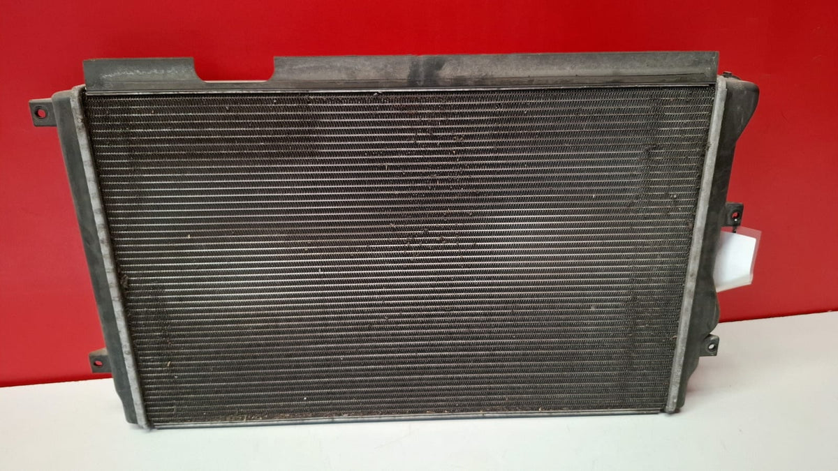 Radiador Agua Volkswagen Golf 2010 1K0121251DN 1K0121251DN