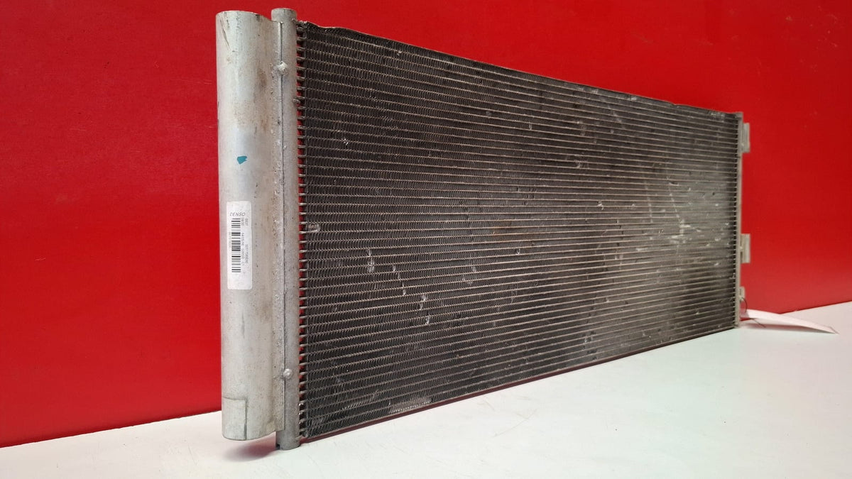 Condensador/radiador Aire Acondicionado Opel Corsa 2016 517089090 517089090