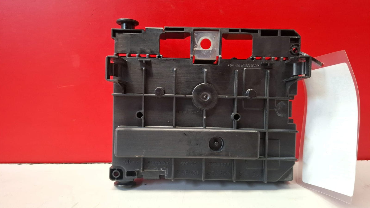 Caja Fusibles Bsm R02 Peugeot 407 2005 9664705980 9664705980
