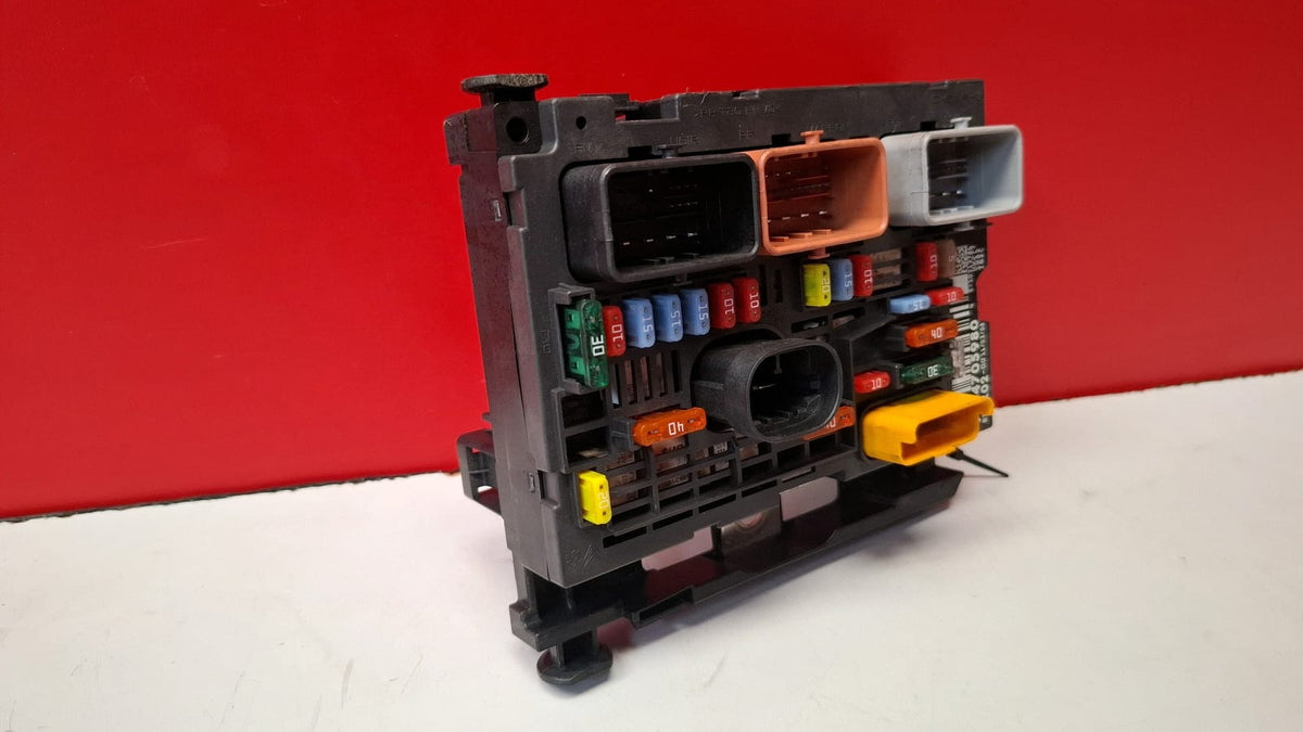 Caja Fusibles Bsm R02 Peugeot 407 2005 9664705980 9664705980