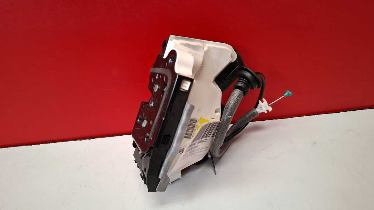 Cerradura Delanterea Derecha Skoda Octavia 2017 16J5E1837016A 16J5E1837016A