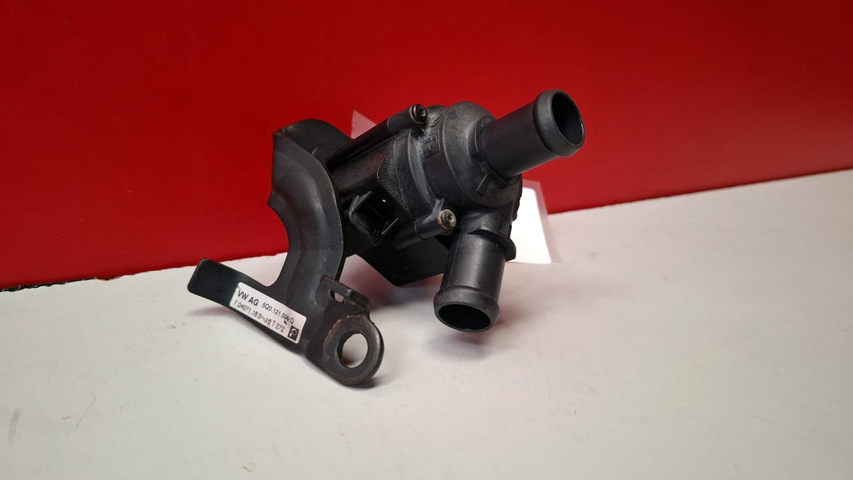 Bomba de Agua Adicional Skoda Octavia 2017 5Q0121599Q 5Q0121599Q