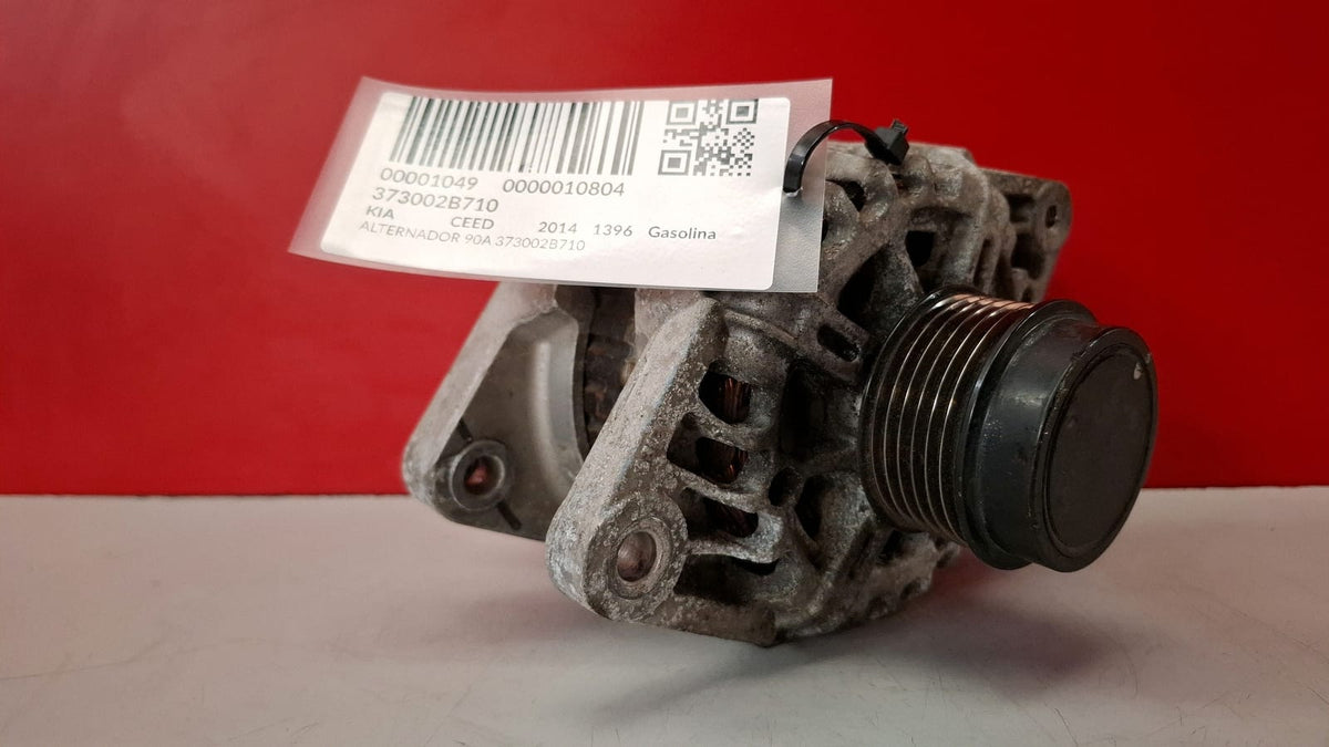 Alternador 90A Kia Ceed 2014 373002B710