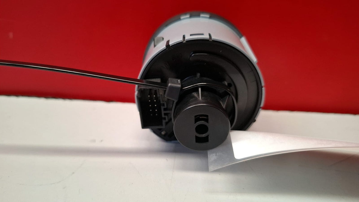 Mando Luces Skoda Octavia 2017 5E0941431D 5E0941431D