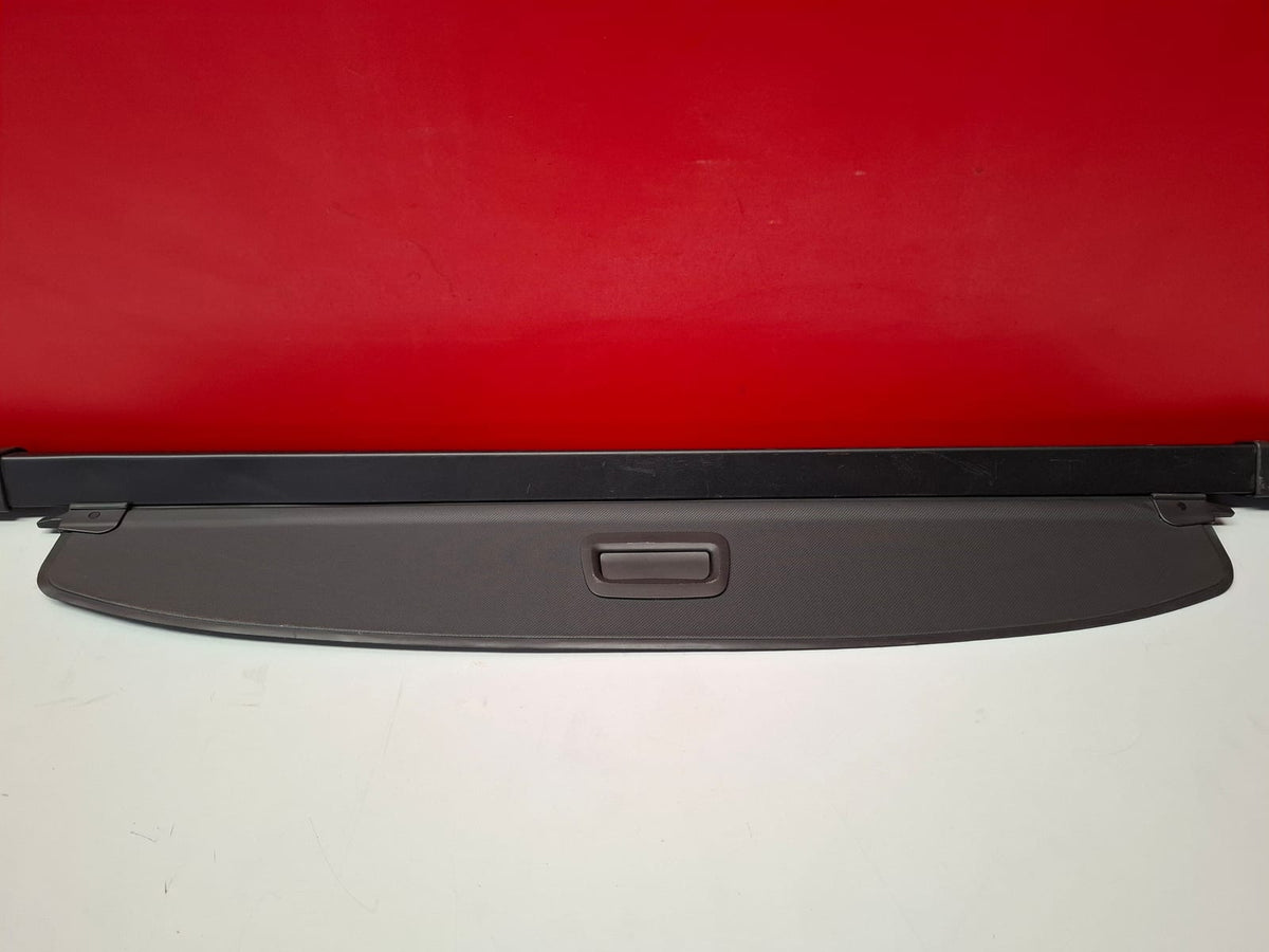 Bandeja Retractil Trasera Renault Grand Scenic Año 2017. 5 Puertas. Renault Grand Scenic 2017 BANDEJA TRASERA BANDEJA TRASERA