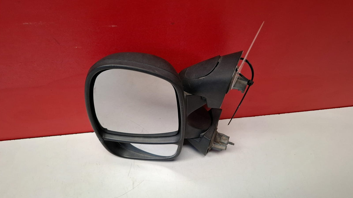 Retrovisor Izquierdo Renault Trafic/opel Vivaro Año 2008 Renault Trafic 2008 RETROVISOR IZQUIERDO Ref 8124 RETROVISOR IZQUIERDO