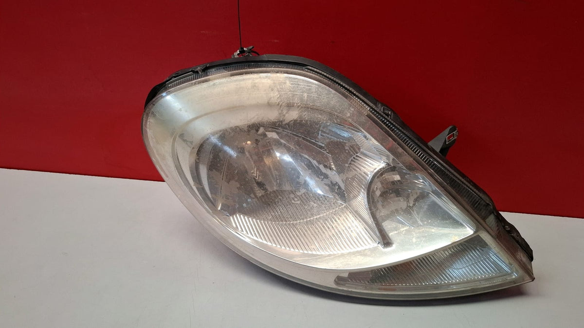 Faro Delantero Derecho Renault Trafic 2008 8200701356 8200701356