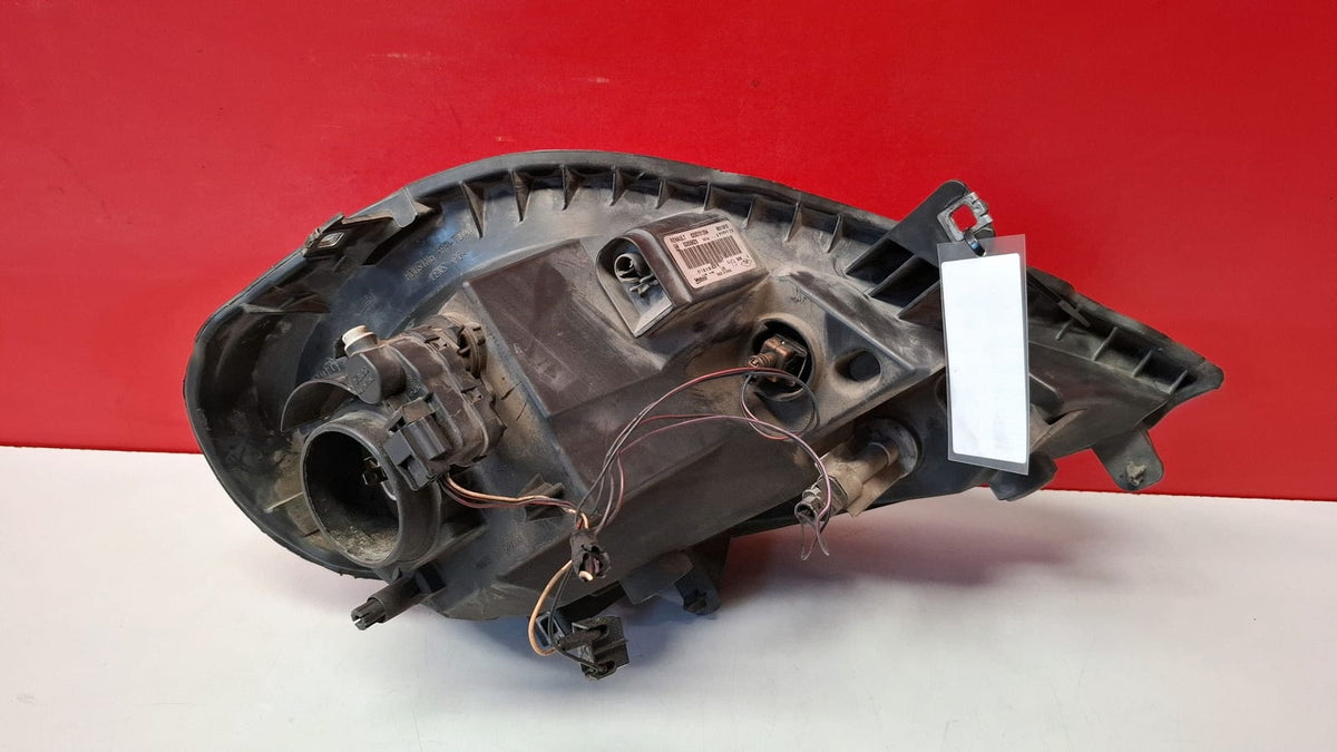 Faro Delantero Izquierdo Renault Trafic 2008 8200701354