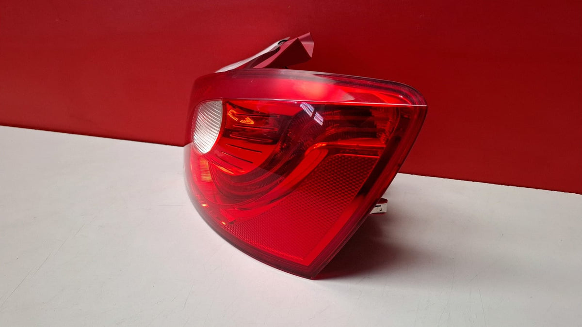 Piloto Trasero Derecho Seat Ibiza 2010 6J4945096H 6J4945096H