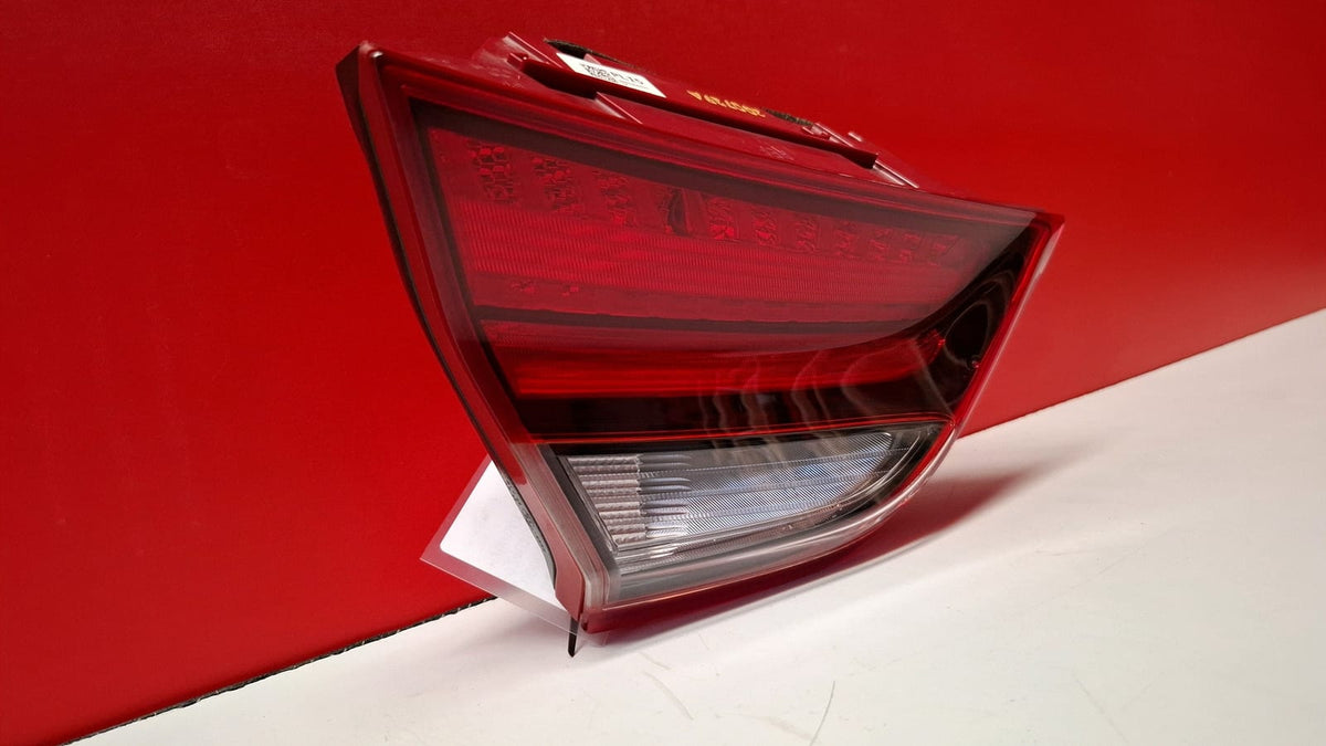 Piloto Trasero Izquierdo Interior Hyundai I30 2021 92403G4400 92403G4400